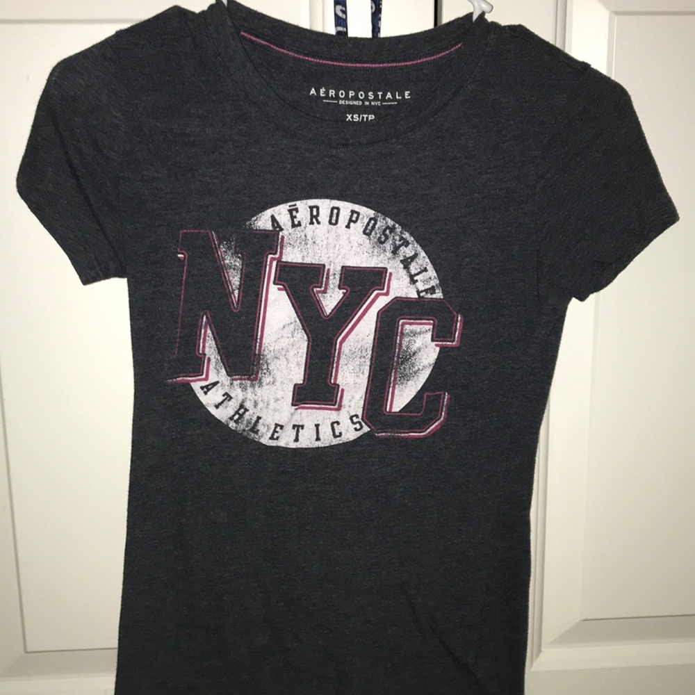 Woman’s Aeropostale tee